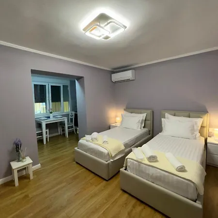 Infinity * Tirana